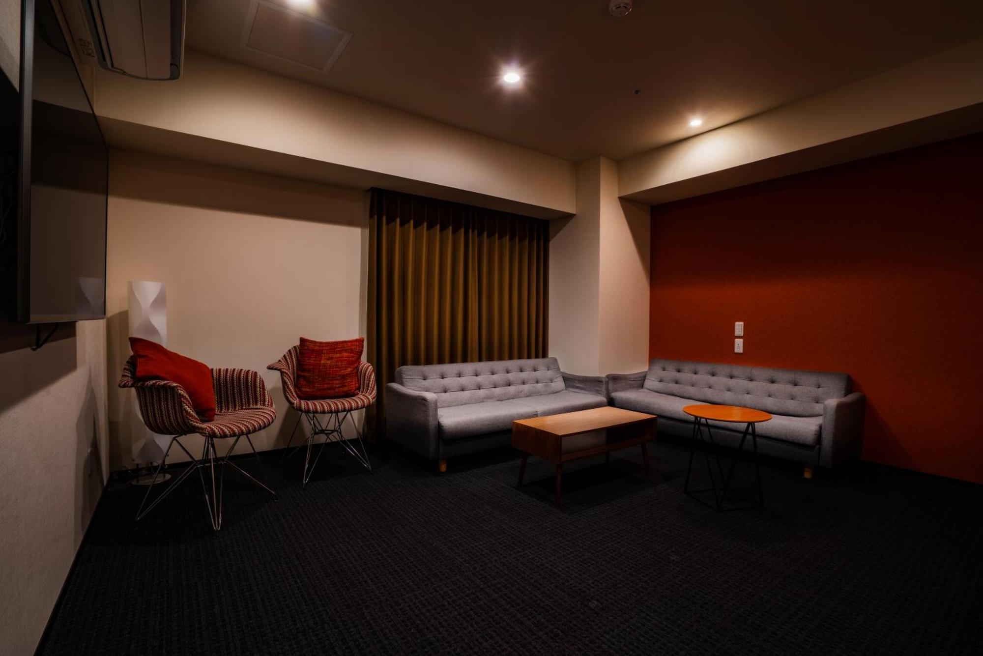 Randor Hotel Sapporo Suites Habitación foto The lounge at the 21st Century Museum of Contemporary Art
